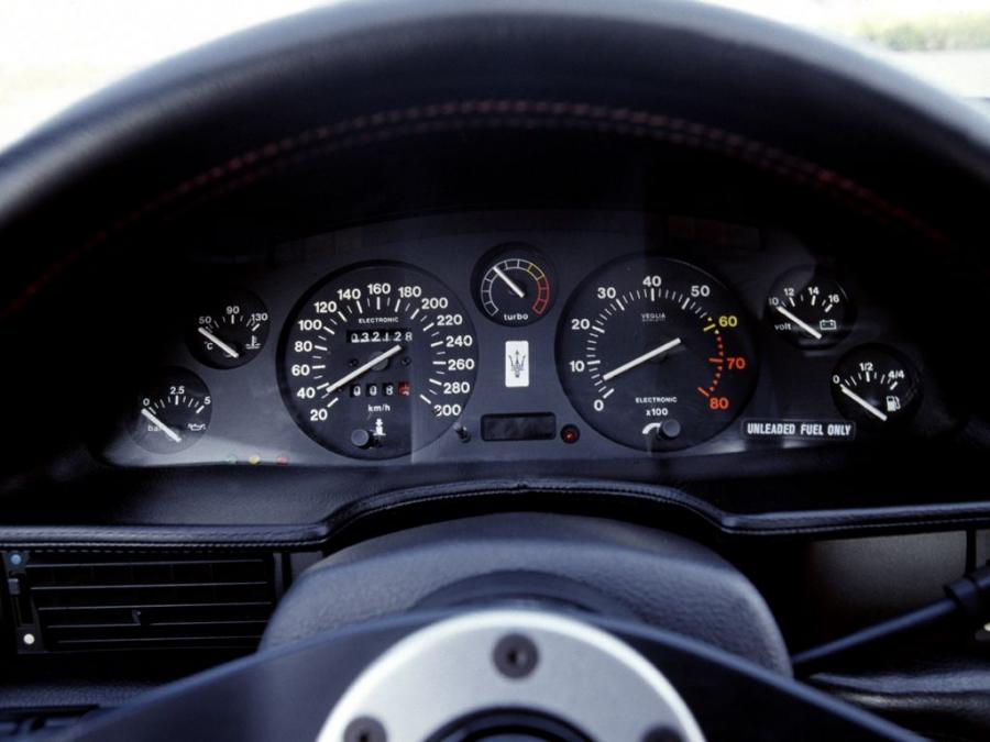  Maserati Shamal 1990 года  (фото 12 из 13)